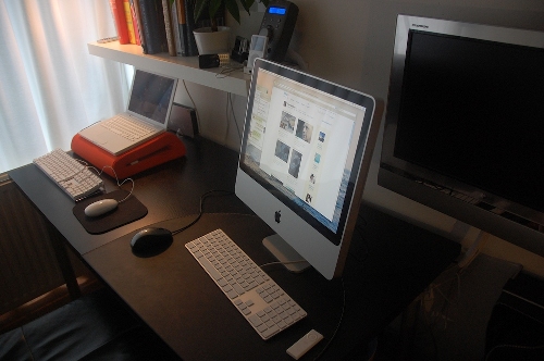 Apple iMac — 20